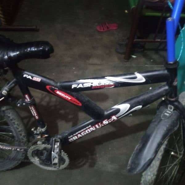 sell a bicycle with good condition 2