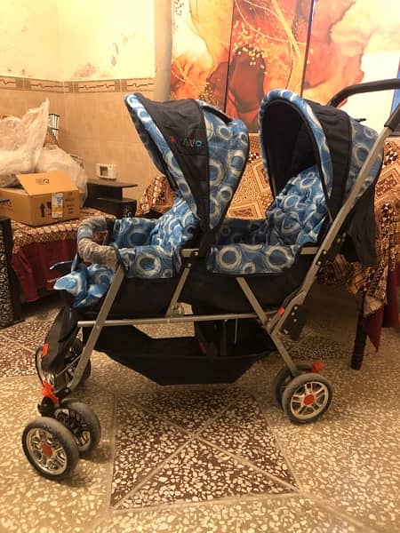 Twin Baby Stroller / Pram 3