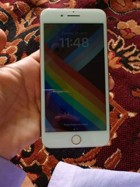 iPhone 8 please 256 gb pta aproce Sim no working  battery chaing 100 1