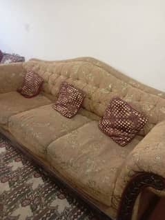 sofa set  for sale brand condition 10/10brown clore and with cover