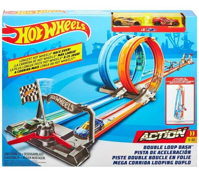 Hot Wheels double loop track with 8 Cars 8
