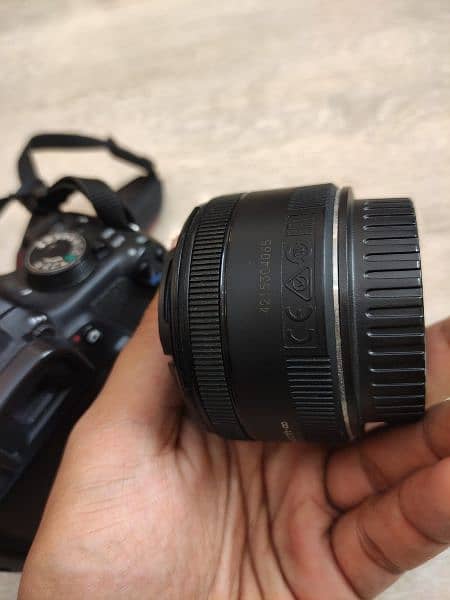 Canon 1200D + Canon 50mm lense + Yongnuo speedlite yn580 III 8