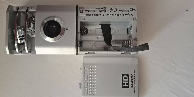 zoom Q3HD handycam voice recorder. 1
