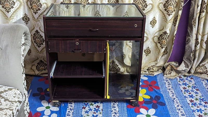 computer trolley/table new condition urgent sale 7