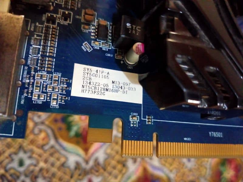 HIS R7 240 ICooler 2GB DDR3 PCI-E HDMI/SLDVI-D/VGA R7 240 3