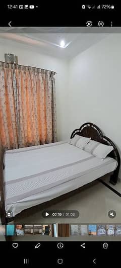 solid sheesham wood bed. brand new foam with a 12-years warranty 0