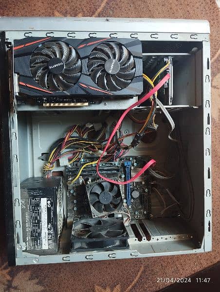 Gaming PC I5 3570 with 12GB RAM 500GB ROM, And RX 570 - 4GB. 2