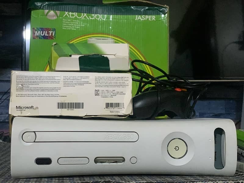 x box 360 in excellent condition 1