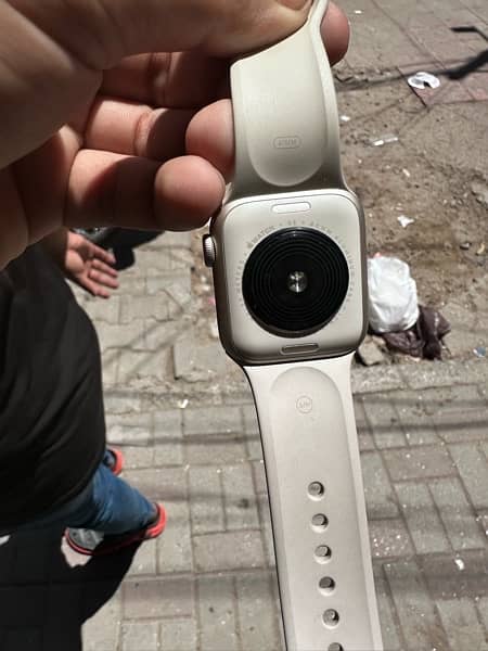 Apple Watch SE 2 (40MM) | Good Working Condition 5