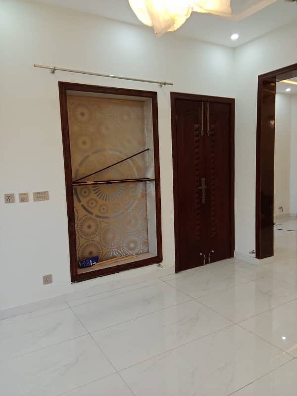 5 BEDS 10 MARLA BRAND NEW HOUSE FOR RENT LOCATED BAHRIA ORCHARD LAHORE 10