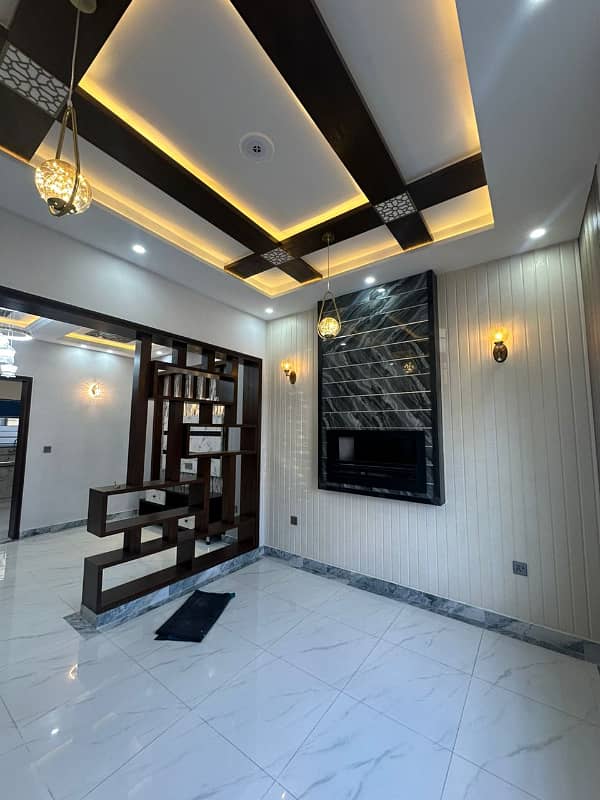 3 BEDS 5 MARLA BRAND NEW HOUSE FOR SALE LOCATED BAHRIA ORCHARD LAHORE 1