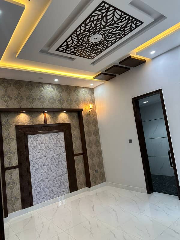 3 BEDS 5 MARLA BRAND NEW HOUSE FOR SALE LOCATED BAHRIA ORCHARD LAHORE 11