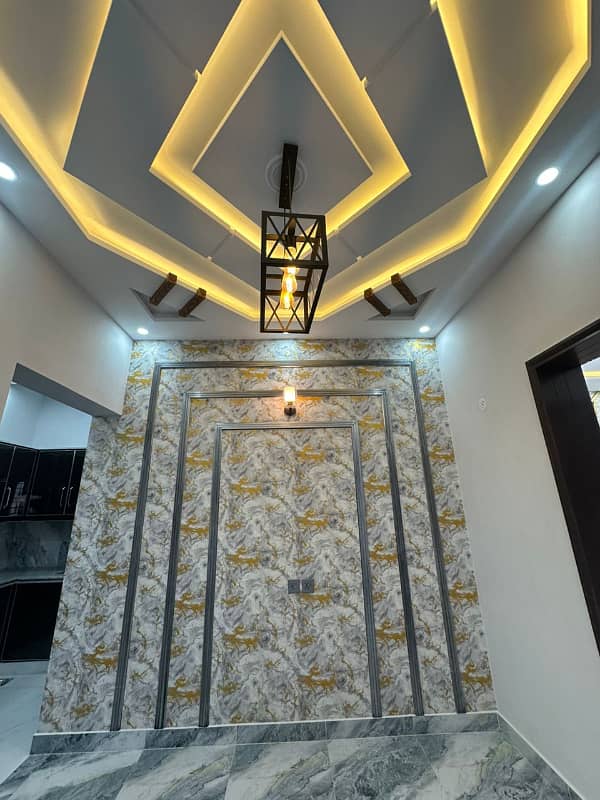 3 BEDS 5 MARLA BRAND NEW HOUSE FOR SALE LOCATED BAHRIA ORCHARD LAHORE 14