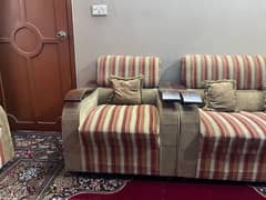 7 seater sofa set and table for sale 0