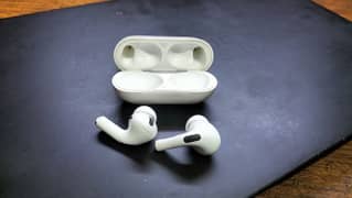 Original Apple Airpods pro magsafe ( right bud with minor distortion)