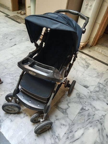 Garco Orignal stroller Read full add then contact 4