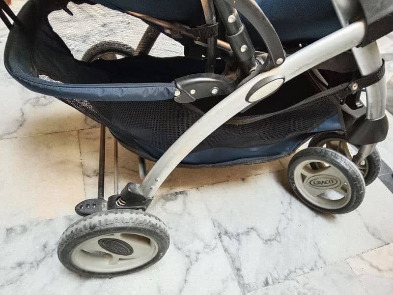 Garco Orignal stroller Read full add then contact 7