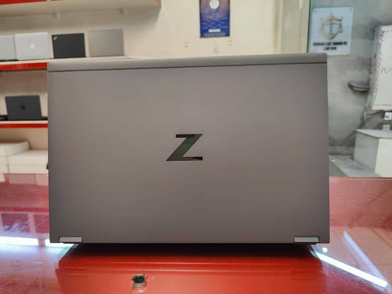 HP ZBook Fury 15 G8 - i7-11850H 11th Gen 32GB Ram 1TB SSD  4K Display 5