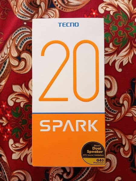 Tecno Spark 20. . . . 16 gb ram 256 room. . 0
