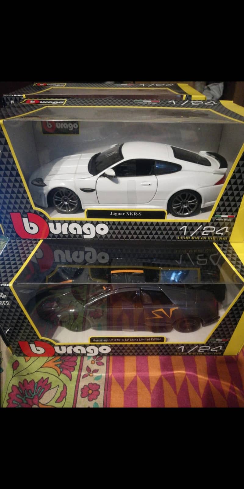 Maisto & Bburago 1:24 Diecast Models 10