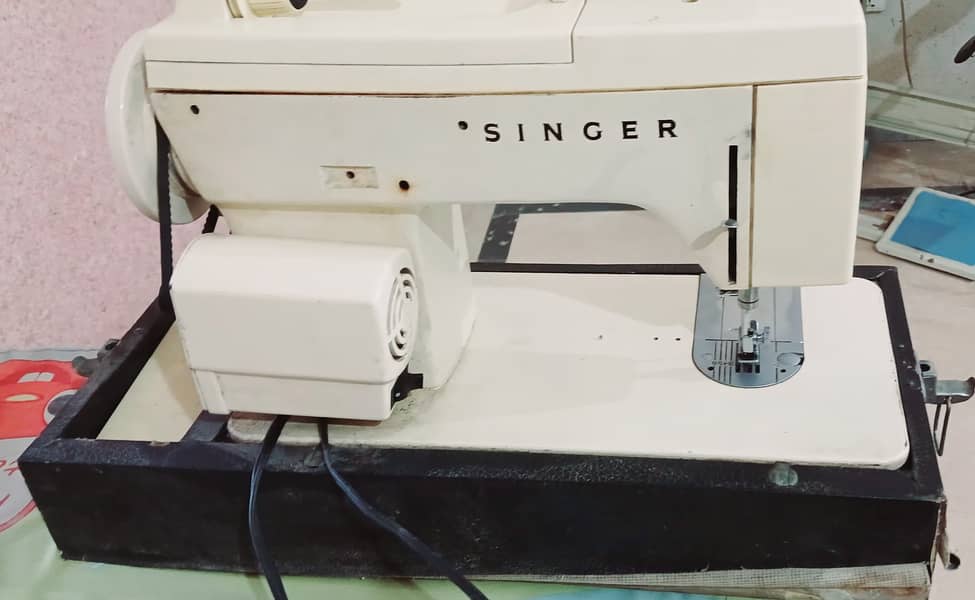 Singer Sewing Machine Multi Purpose 1