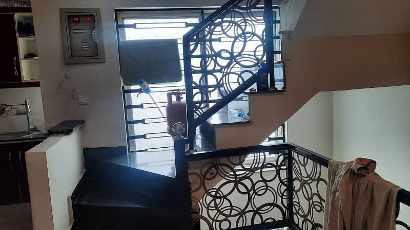 Spanish Furnished House 5 Marla Upper Portion For Rent(Real Pictures) 8