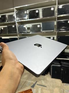 MacBook Pro M1 2021 14inch 16GB RAM 512GB SSD fresh import