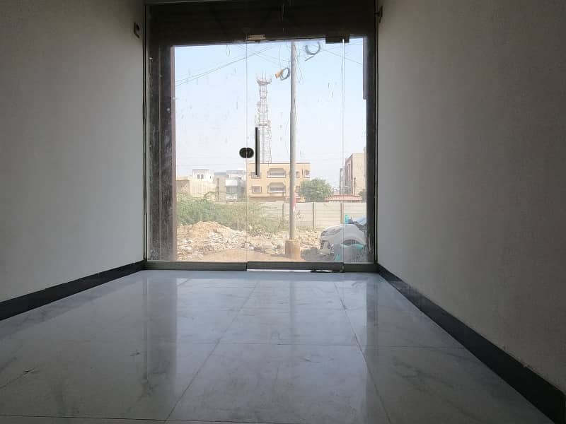 Stunning 42 Square Yards Shop In Allahwala Town - Sector 31-G Available 3