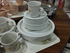 imported dinner set 30 pieces