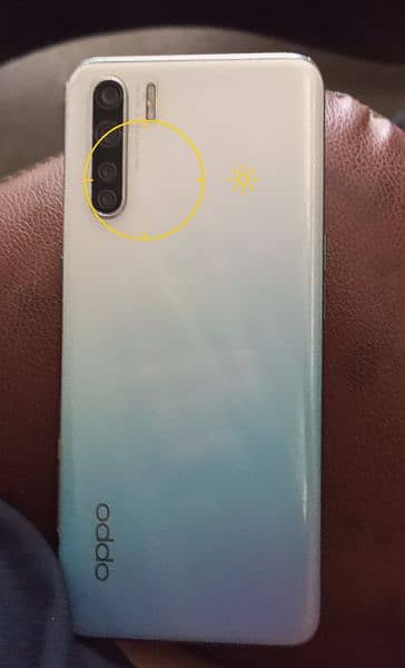 Oppo f15 (8+128) Amoled display genuine condition all good 4