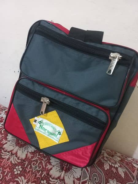 School Bags High Quality, Most Demanded For Class 1 to 12 12