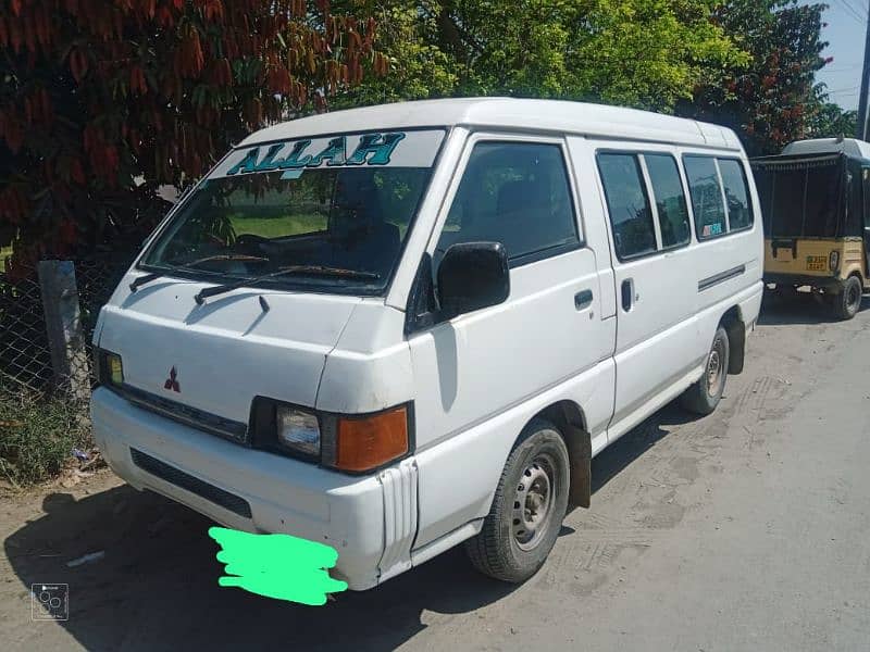 Mitsubishi van for sale 0