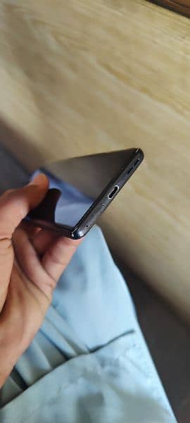 OnePlus 8 5g 7