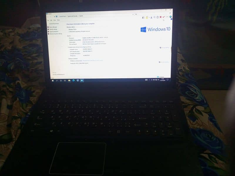 Lenovo G500 Laptop. Core I5 3rd Generation, Ram 6gb and HDD 320Gb. 4