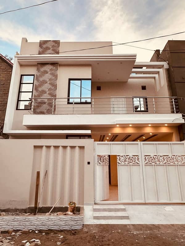 Spacious Prime Location 7 Marla House Available For Sale In Sufiyan Garden 0