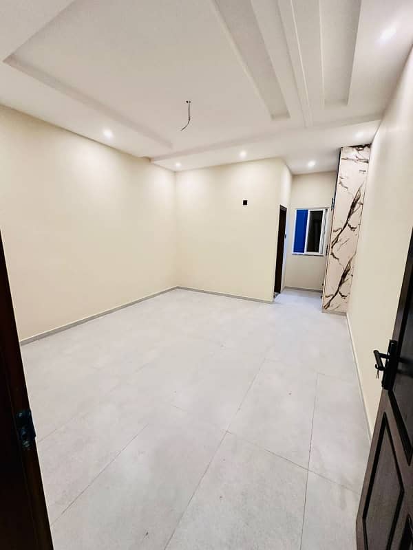 Spacious Prime Location 7 Marla House Available For Sale In Sufiyan Garden 7