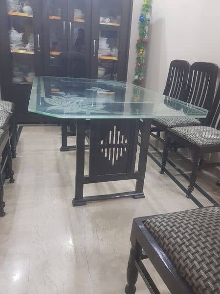 Dining table with 8 chairs 2