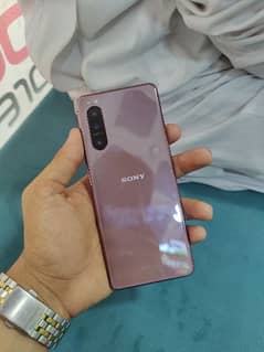 SONY Experia 5 Mark II 5G 8/128 PTA approved.