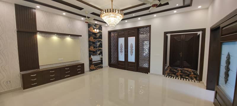 10 Marla Brand New House for Sale in Bahria Orchard - Southern Block Lahore 14