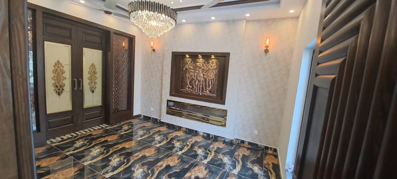 10 Marla Brand New House for Sale in Bahria Orchard - Southern Block Lahore 16