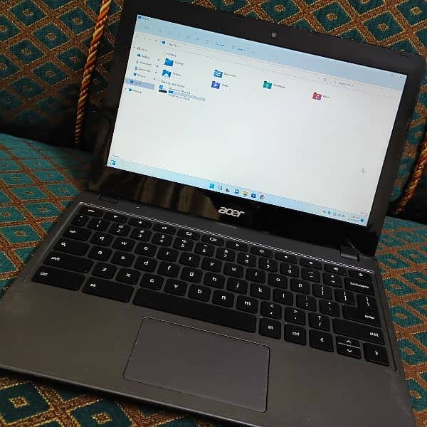 Windows 11 Pro Laptop 5