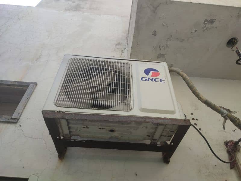 Gree AC 1 Ton Without Gas 2