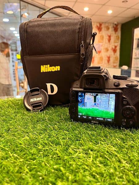 Nikon D3300 for sale 7