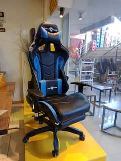 Gaming Chair with footrest/Gaming Chair