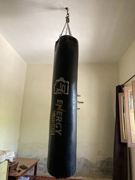 boxing bag  whatapp number 03061429211 0