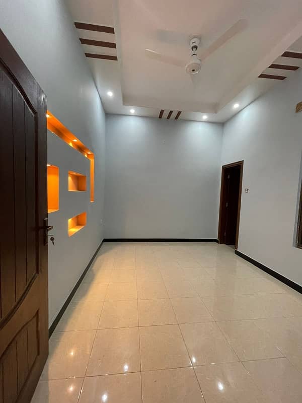 Prime Location In Arbab Cottages Of Peshawar, A 5 Marla House Is Available 7