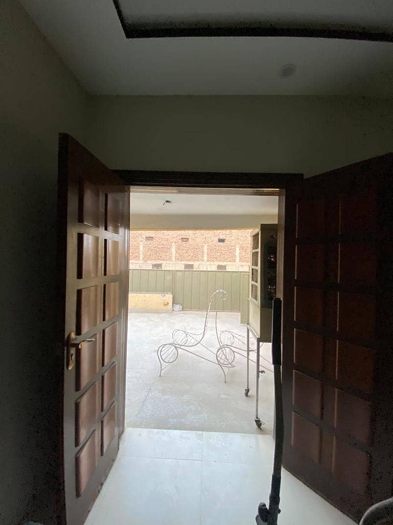 House For Sale In Falcon Complex Opposite KFC Near Para School University Road Peshawar. 3