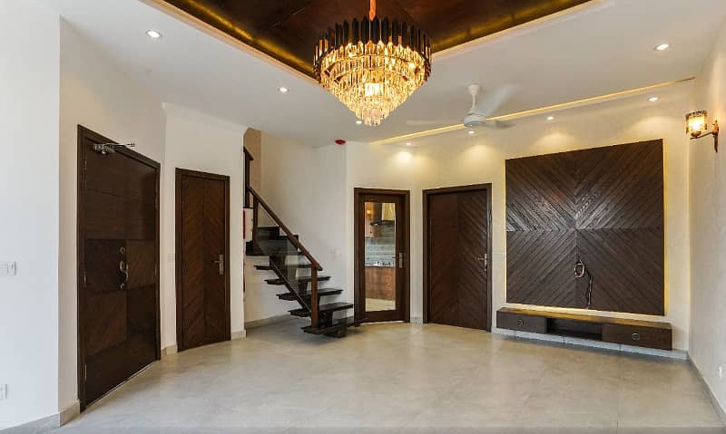 05 Marla Luxury Designer House Available For Rent 22