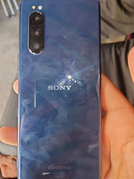 Sony Xperia 5 6