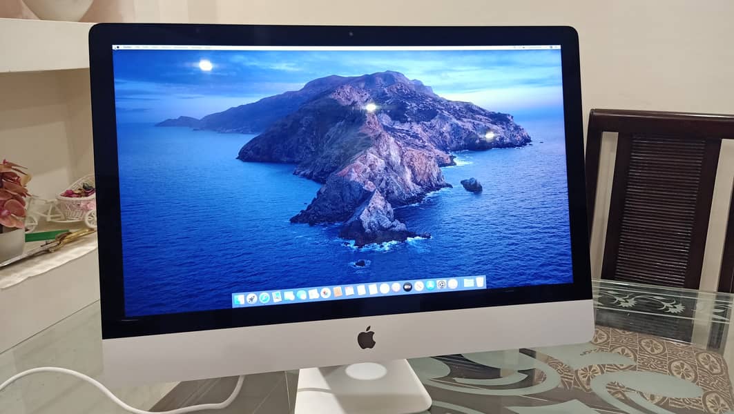 Apple iMac 2015,27 5K Dsply, Core i516 GB Ram-512GB SSD,2GB AMD Radeon 0